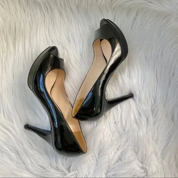 Prada patent leather peep toe blackpumps 5.5